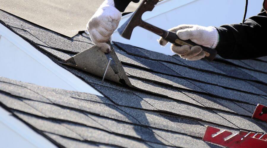 Professional residential roofers in Milan, NM
